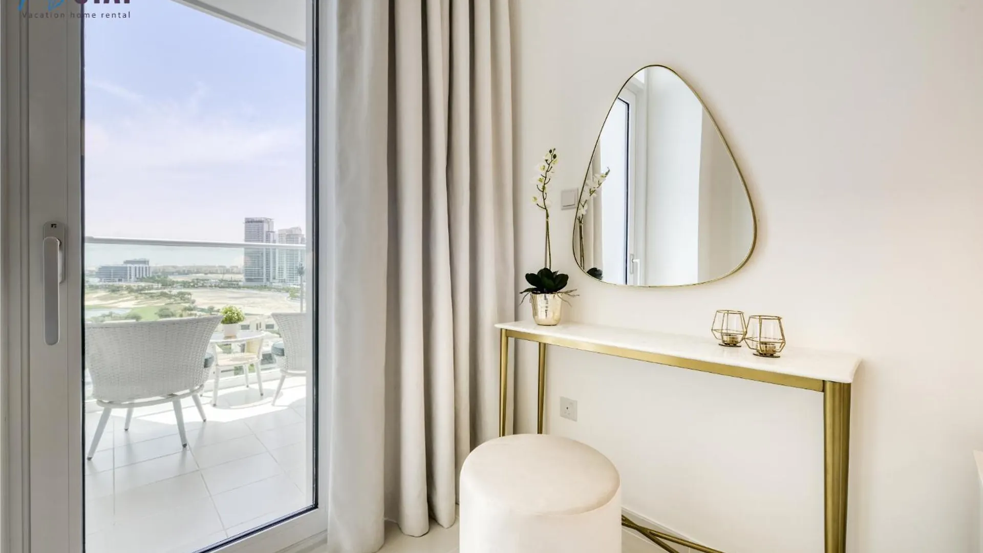 Elegant One Bedroom Apartment Dubai 0*,
